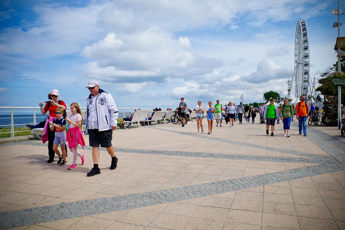 27543-98868-51356981854-026356f09e-o