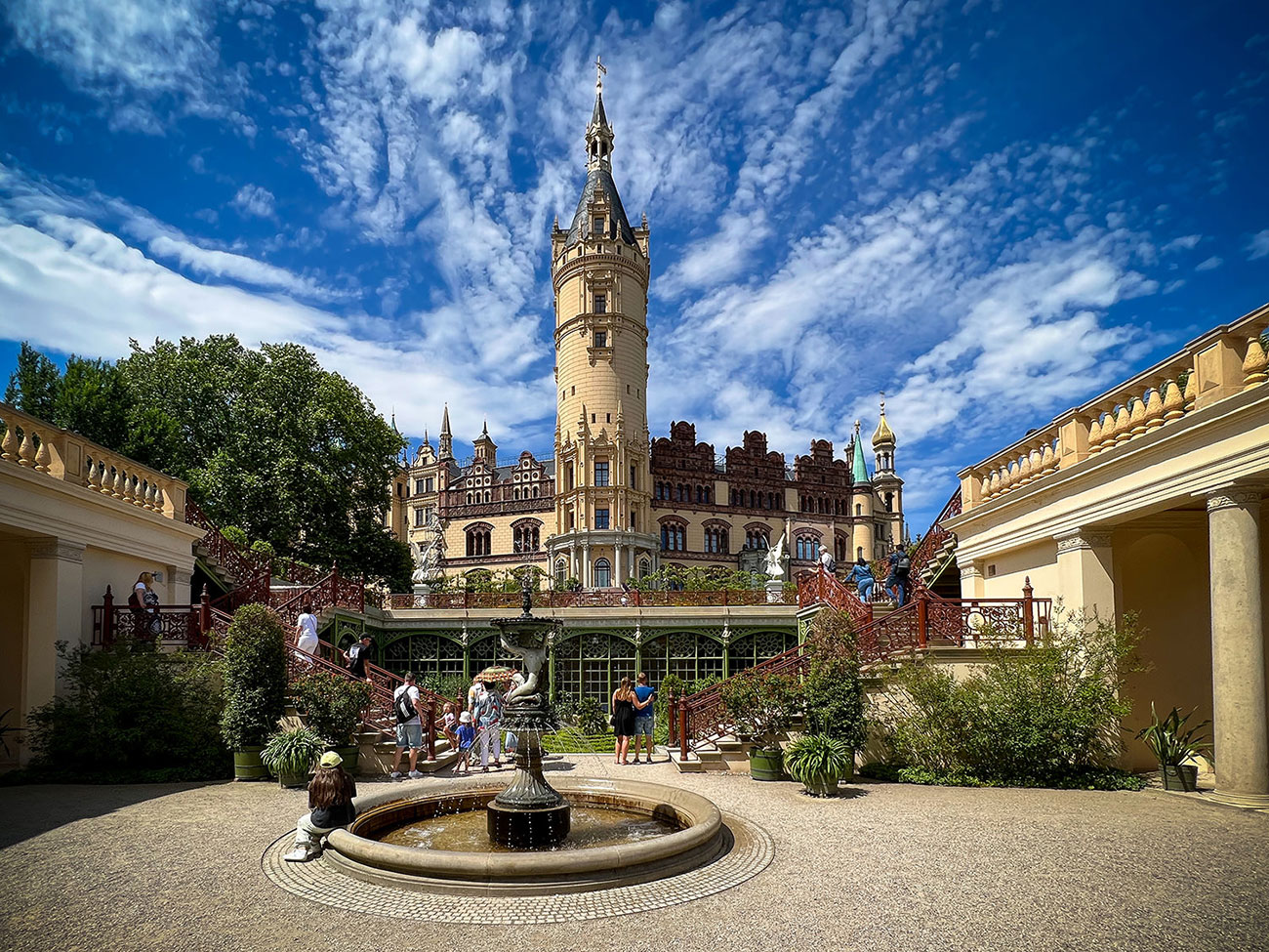 a7d9d-629cf-scloss-schwerin