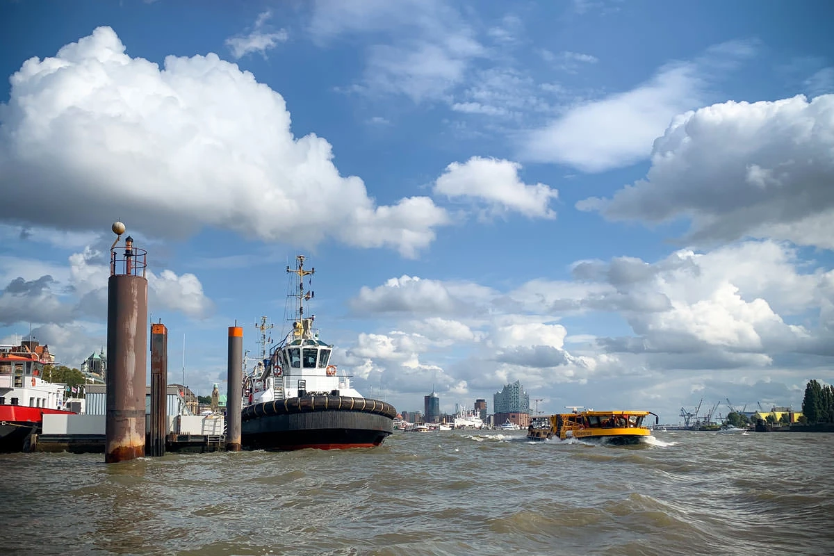 ee7af-bdbd6-48824930968-715e2ee11f-o