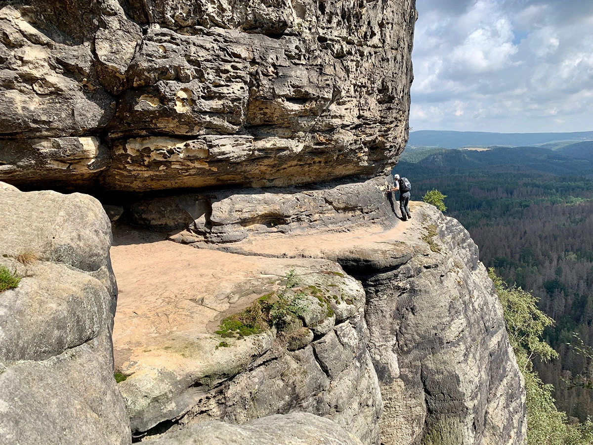 1b303-c4ee0-frienstein