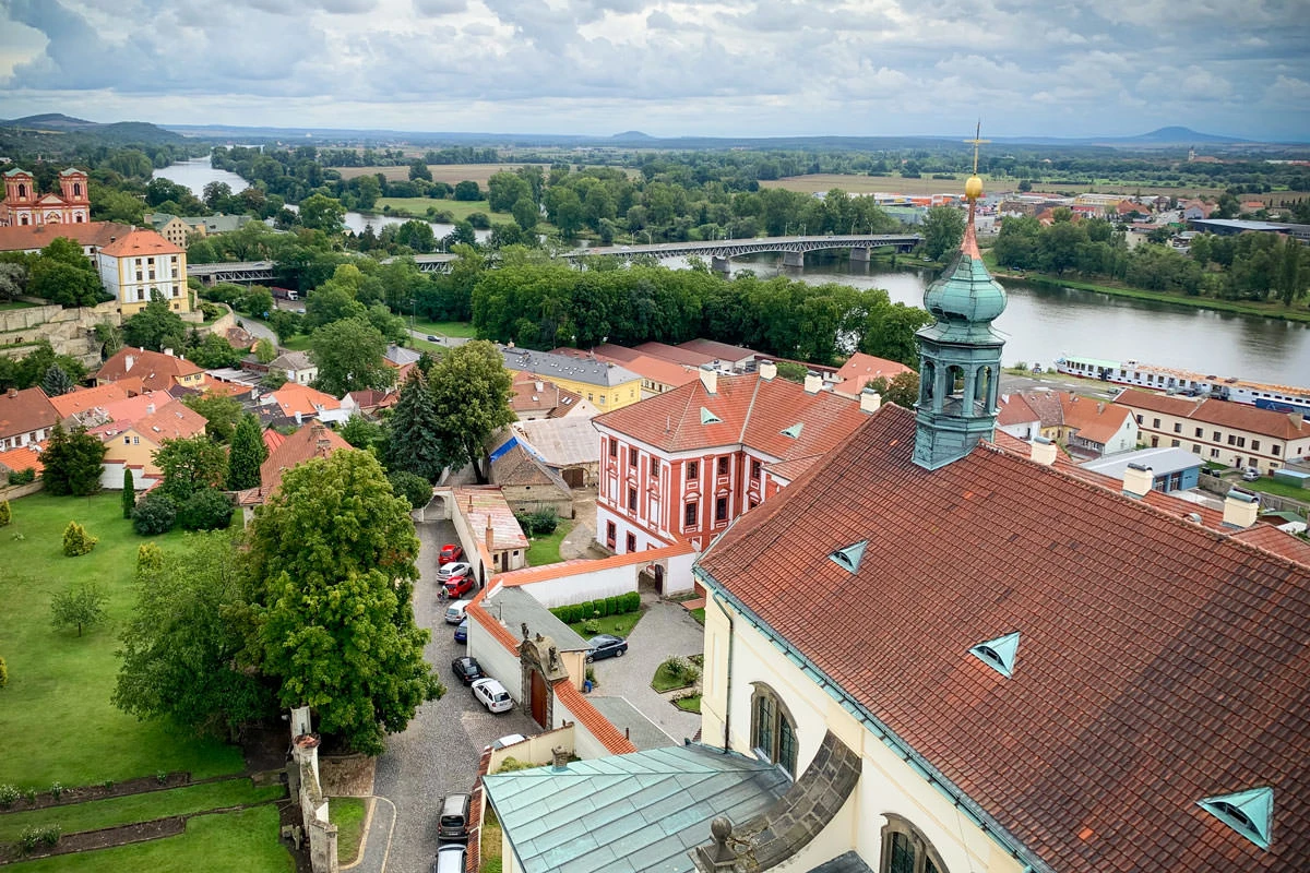 76461-618cb-50288452848-33596643bf-o-1