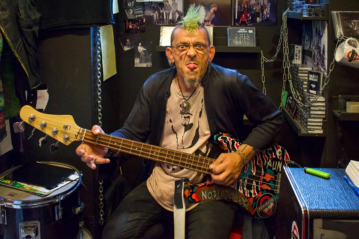 9a678-298c7-punkmuseum-rekjavik